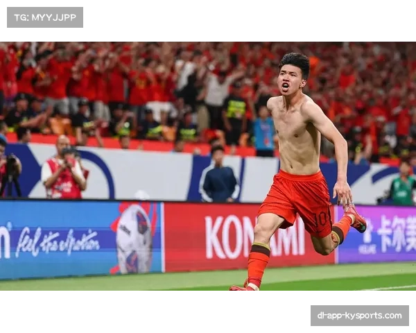 浙江队进攻火力全开 王钰栋三球与米特里策助攻成关键